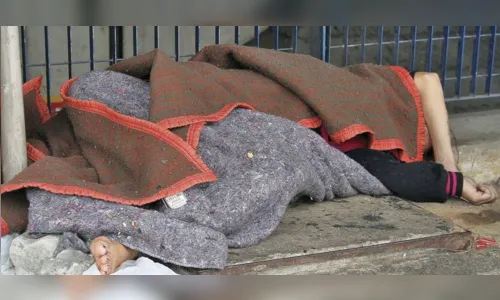 
							São Paulo registra duas mortes nas ruas em noite mais fria do ano
						
						