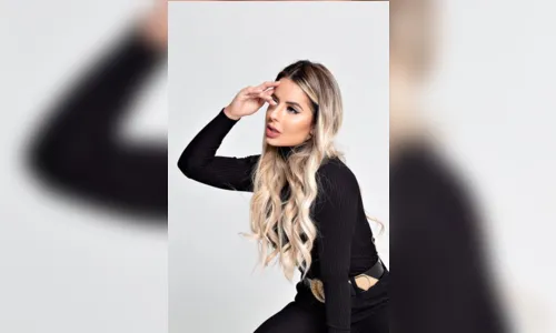 
							Mãe aos 16 anos, Taynara Araujo conta como deu a volta por cima e retomou sua vida profissional
						
						