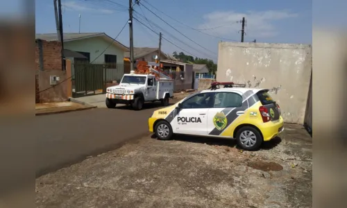 
							Carreta danifica fios da rede elétrica na Vila Reis em Apucarana
						
						