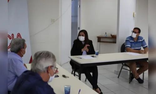 
							Candidatos a prefeito de Apucarana são sabatinados pela ACIA
						
						