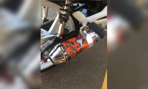 
							PM de Jandaia do Sul apreende moto irregular no centro do município
						
						