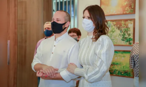 
							Celebrações minimalistas ganham cena durante a pandemia
						
						