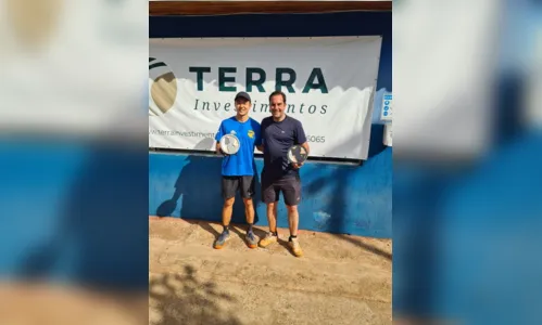 
							Apucaranenses são destaque em campeonato paranaense de tênis
						
						