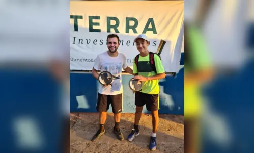 
							Apucaranenses são destaque em campeonato paranaense de tênis
						
						