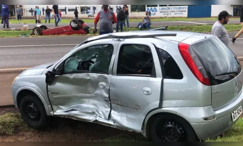 
							Capotamento próximo ao bonezão causa bloqueio parcial da BR-369
						
						