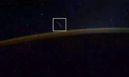 
							Nasa encontra mais de 100 'objetos voadores não identificados' em órbita terrestre
						
						
