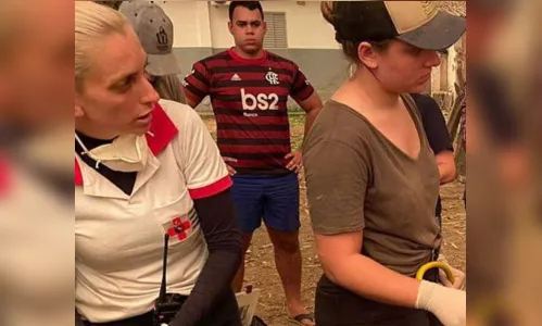 
							Dentista paranaense parecida com 