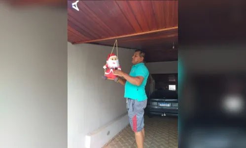 
							Enfeites de Natal: uma tradição que já dura 25 anos
						
						