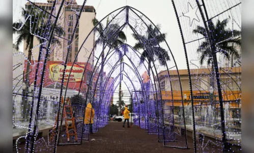 
							Acia e Sivana destacam decoração natalina da cidade; Vídeo
						
						