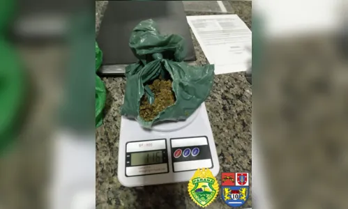 
							Homem conhecido no meio policial é preso com maconha e cocaína
						
						