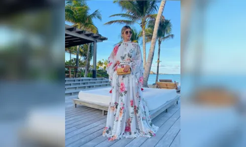 
							Romeriton Paulo desembarca em St. Barth com influencers para fotografar nova coleção da Closet Deluxe
						
						