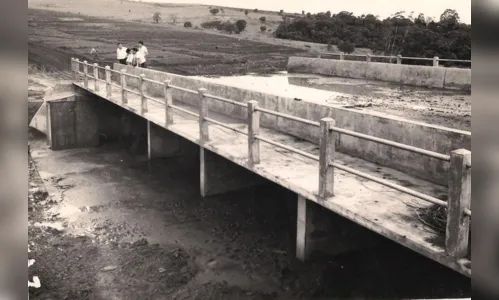 
							Um cartão-postal na área urbana
						
						