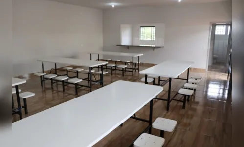 
							Prefeitura inaugura refeitório do Centro de Reciclagem de Ivaiporã
						
						