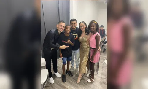 
							Léo Bijoux celebra 2020 com festa milionária na Casa Fernandes
						
						