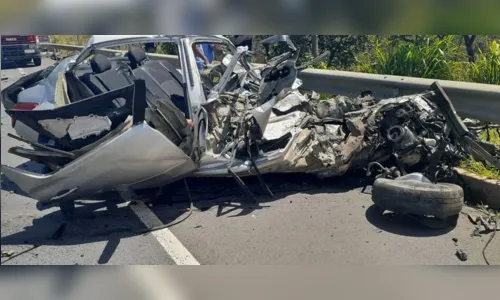 
							Cinco pessoas de uma mesma família morrem em acidente na BR-135
						
						