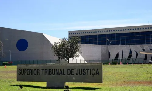 
							Relembre os principais acontecimentos de novembro
						
						