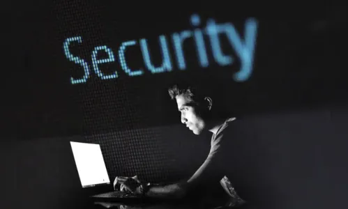 
							Clonagem de WhatsApp: o novo golpe que afeta os brasileiros
						
						