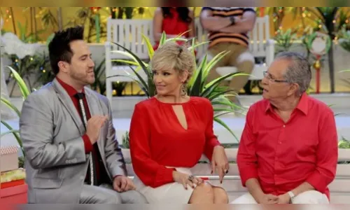 
							Kleber Lopes morre de covid-19; humorista fazia 'A Praça é Nossa'
						
						