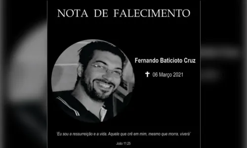 
							Motociclista morre após bater contra poste e moto pegar fogo
						
						