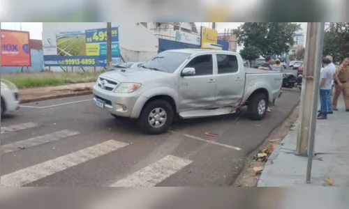 
							Mulher bate o carro e marido causa confusão em Arapongas
						
						