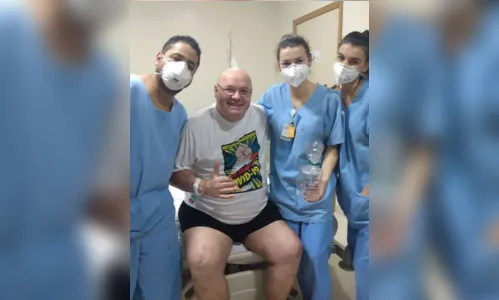 
							Covid-19: Paciente recebe alta 9 meses após internação
						
						