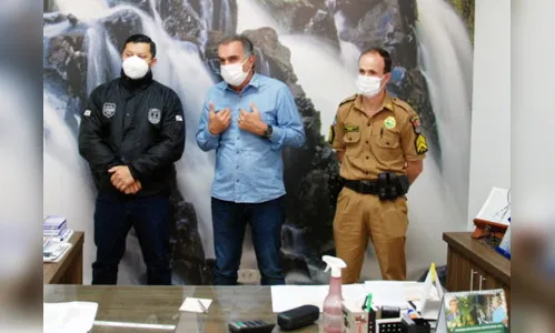 
							Polícia de Faxinal detém 27 por descumprirem lockdown; Vídeo
						
						