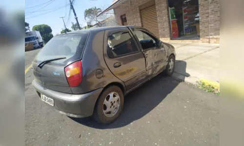 
							Acidente em bairro de Apucarana provoca danos em veículos
						
						