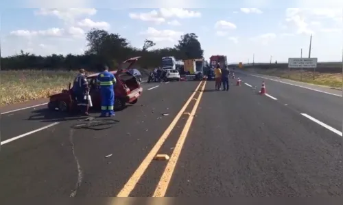 
							Grave acidente na PR 444; helicóptero do SAMU foi acionado
						
						