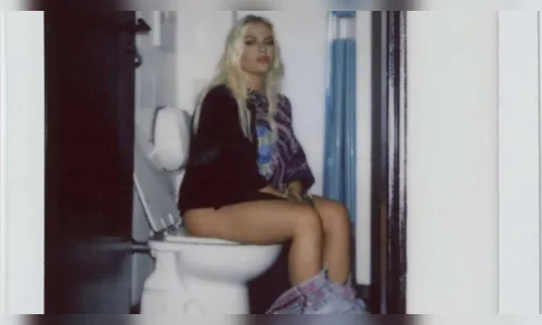 
							Luísa Sonza é detonada na web após publicar foto na privada
						
						