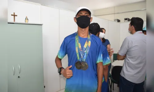 
						
							Alunos de Ivaiporã são campeões nacionais no atletismo
						
						