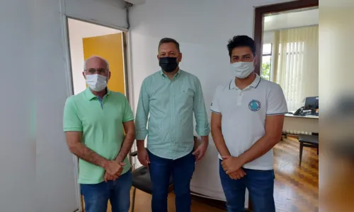 
							Apucarana abre 3.045 novas empresas em 2021
						
						