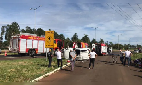 
						
							Capotamento na BR-369 deixa quatro pessoas feridas; Vídeo
						
						