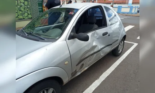 
							Motociclista fica ferido em acidente no centro de Arapongas
						
						