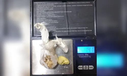 
							Polícia Civil apreende drogas em Lunardelli e prende homem
						
						