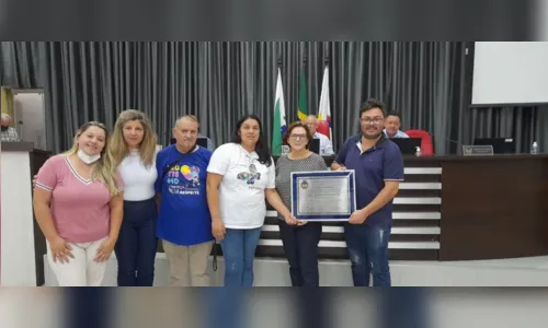 
						
							AMAA recebe Moção de Aplausos na Câmara de Apucarana
						
						