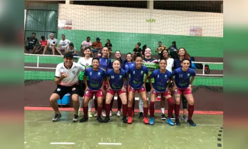 
							Futsal feminino de Apucarana disputa título regional
						
						