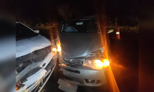 
						
							Acidente deixa 3 feridos em Mauá da Serra e motorista é preso
						
						