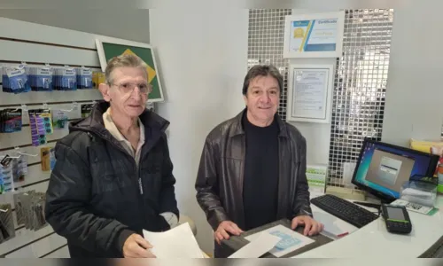 
							Vulnerabilidade social empurra idoso para mercado de trabalho; entenda
						
						