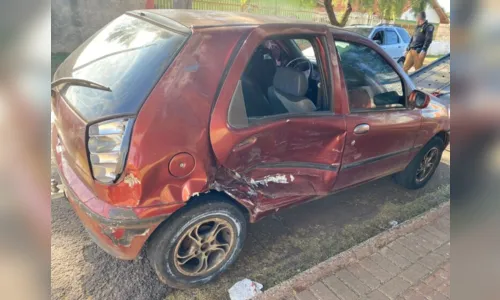 
						
							Carro que levava crianças para escola se envolve em acidente
						
						