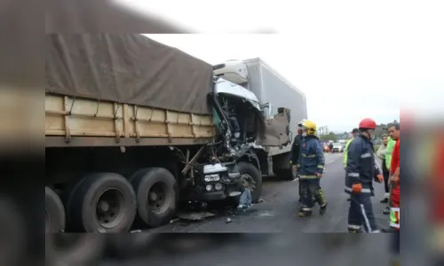 
							Morre caminhoneiro vítima de acidente grave na BR-376
						
						