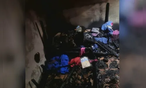 
							Menina de 2 anos tentou proteger irmã de 4 meses durante incêndio
						
						