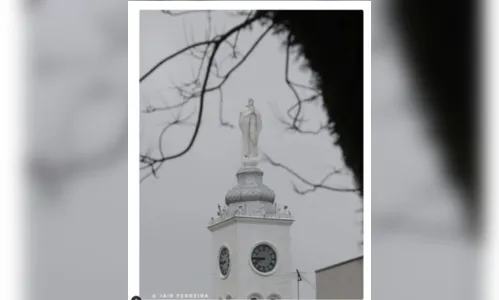 
						
							Catedral 'branca' chama atenção, mas é etapa inicial da pintura
						
						