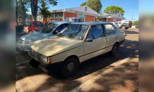 
						
							Mais uma vez, ladrões usam carro para arrombar loja em Apucarana
						
						