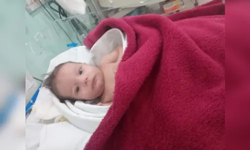
						
							Bebê que teve os pés queimados por aquecedor em hospital morre
						
						