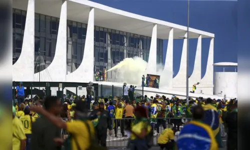 
						
							Após um mês, desdobramentos de 8 de janeiro ainda estão longe do fim
						
						