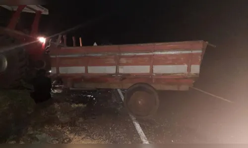 
							Colisão entre trator e automóvel deixa uma pessoa ferida na PR-436
						
						