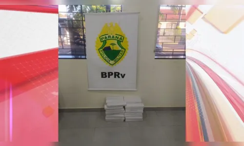 
						
							Casal que transportava 40 kg de droga de Apucarana para SP é preso
						
						