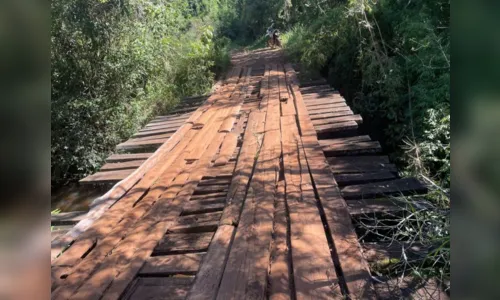 
						
							Entregador de gás morre ao cair de ponte em Mauá da Serra
						
						