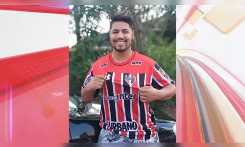 
							Apaixonado pela profissão, saiba quem é o barbeiro vítima de pneumonia
						
						
