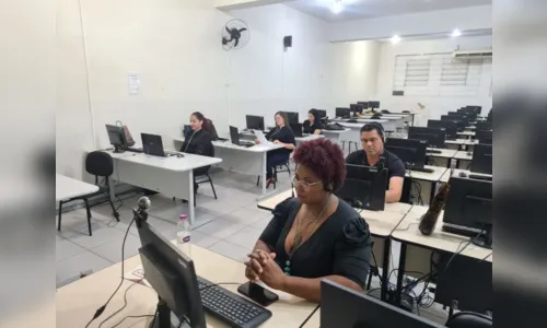 
						
							Polo UAB de Apucarana forma 23 estudantes em Letras Português-Libras
						
						